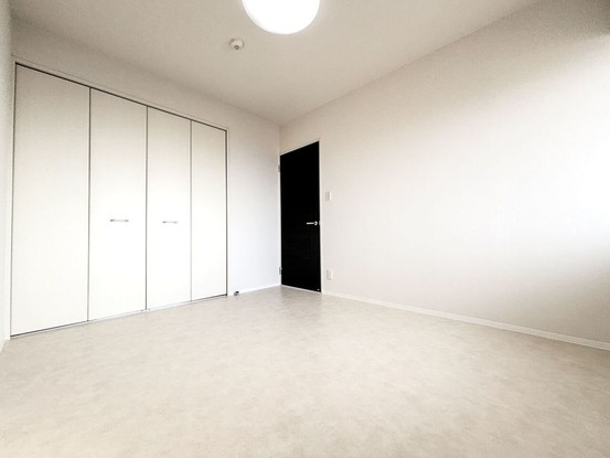 apartment 愛知県豊橋市西岩田５丁目11-5