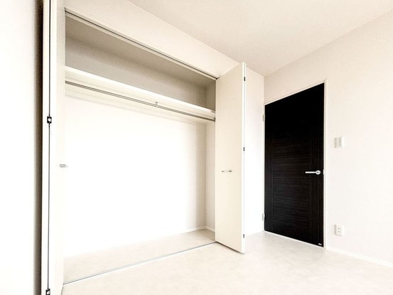 apartment 愛知県豊橋市西岩田５丁目11-5