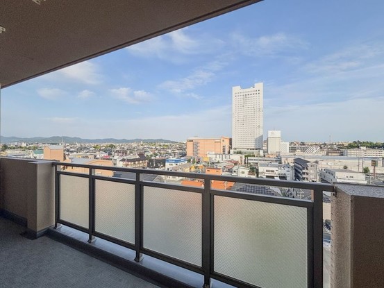 apartment 愛知県豊橋市西岩田５丁目11-5