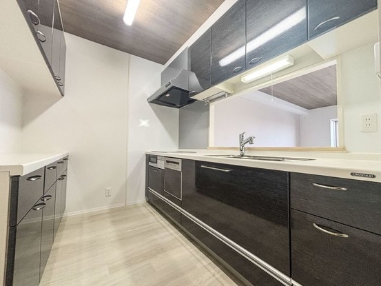 apartment 愛知県豊橋市西岩田５丁目11-5