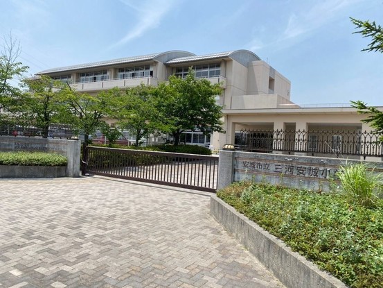 apartment 愛知県高浜市豊田町３丁目7-12 ハウスドゥ高浜中央