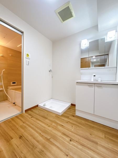 apartment 愛知県豊田市生駒町大坪17番地　キングスコート豊田生駒　1階