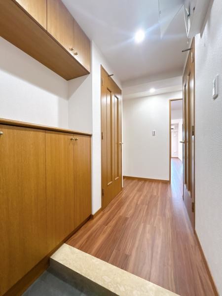 apartment 愛知県豊田市生駒町大坪17番地　キングスコート豊田生駒　1階
