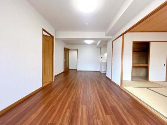 apartment 愛知県豊田市生駒町大坪17番地　キングスコート豊田生駒　1階