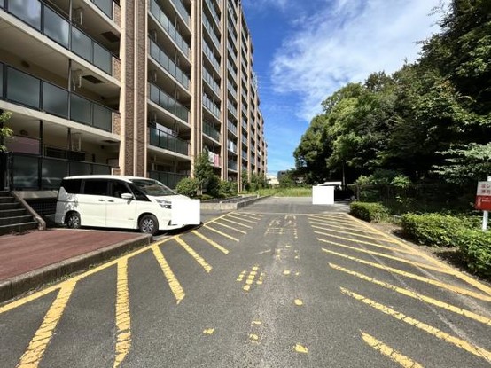 apartment 愛知県豊田市生駒町大坪17番地　キングスコート豊田生駒　1階