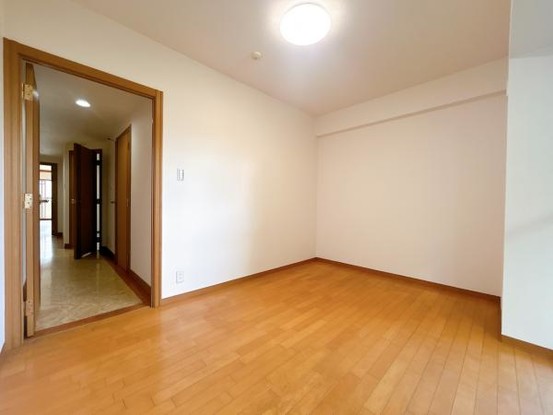 apartment 愛知県豊田市生駒町大坪17番地　キングスコート豊田生駒　1階
