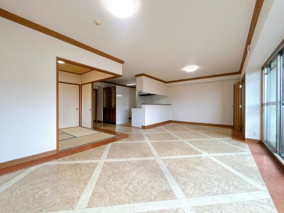 apartment 愛知県豊田市生駒町大坪17番地　キングスコート豊田生駒　1階
