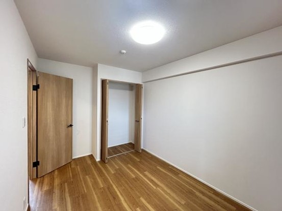 apartment 愛知県豊田市生駒町大坪17番地　キングスコート豊田生駒　1階