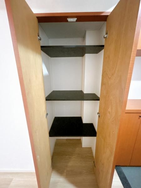 apartment 愛知県豊田市生駒町大坪17番地　キングスコート豊田生駒　1階