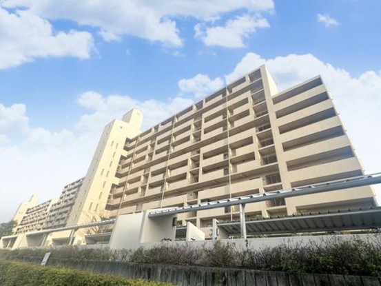 apartment 愛知県豊田市生駒町大坪17番地　キングスコート豊田生駒　1階