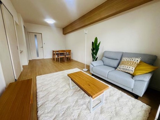 apartment 愛知県豊田市生駒町大坪17番地　キングスコート豊田生駒　1階