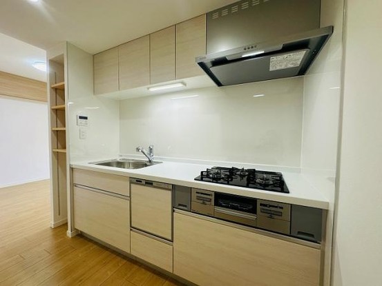 apartment 愛知県豊田市生駒町大坪17番地　キングスコート豊田生駒　1階