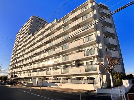 apartment 愛知県豊田市生駒町大坪17番地　キングスコート豊田生駒　1階