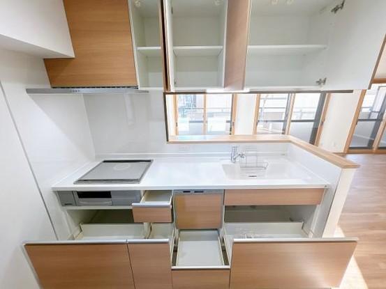 apartment 愛知県豊田市生駒町大坪17番地　キングスコート豊田生駒　1階
