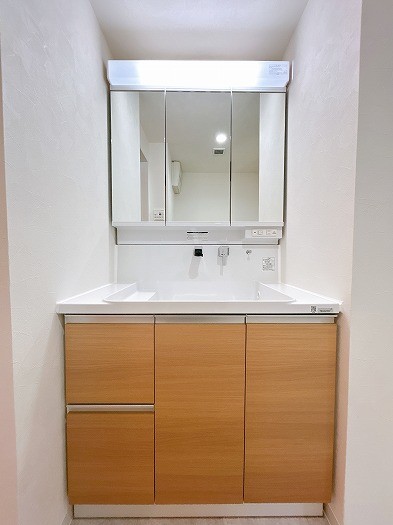 apartment 愛知県豊田市生駒町大坪17番地　キングスコート豊田生駒　1階