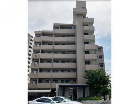 apartment 三重県四日市市南浜田町
地図を見る