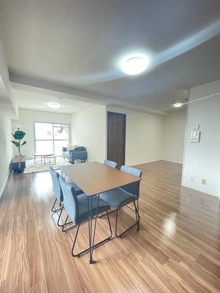 apartment 三重県四日市市西坂部町3800-1