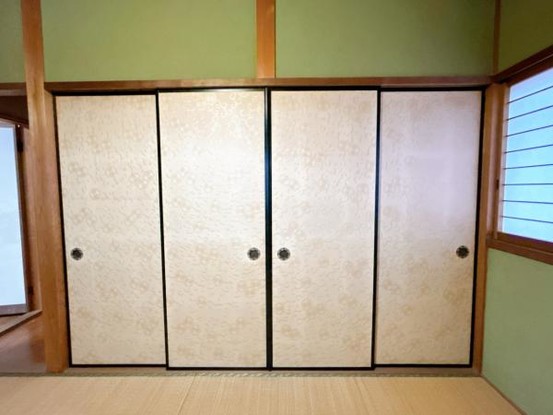 detached 三重県三重郡菰野町大字菰野
地図を見る