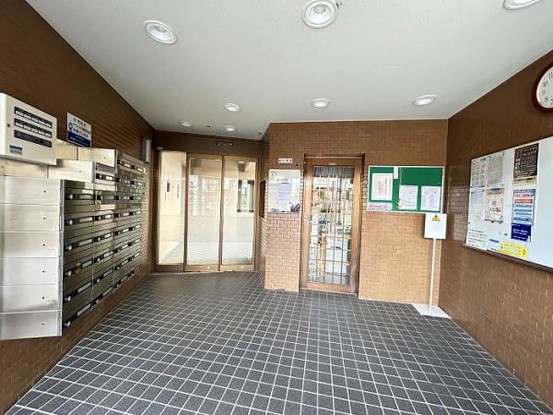 apartment 三重県四日市市西坂部町3800-1