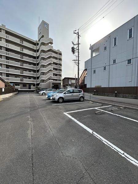 apartment 三重県四日市市西坂部町3800-1