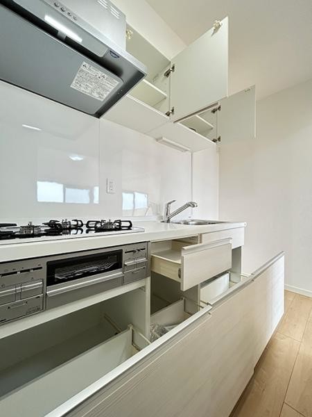 apartment 三重県四日市市西坂部町3800-1