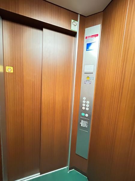 apartment 三重県四日市市西坂部町3800-1