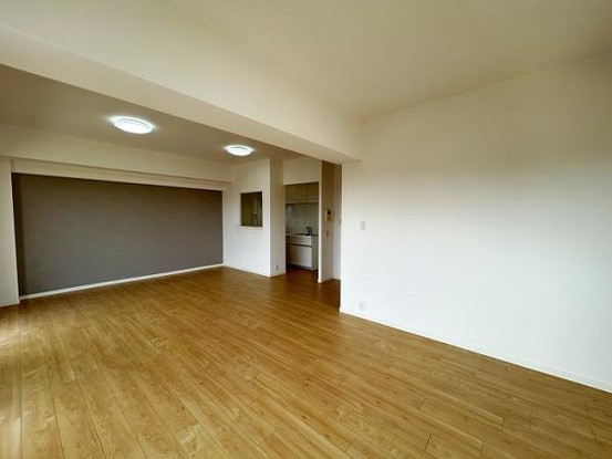 apartment 三重県四日市市西坂部町3800-1