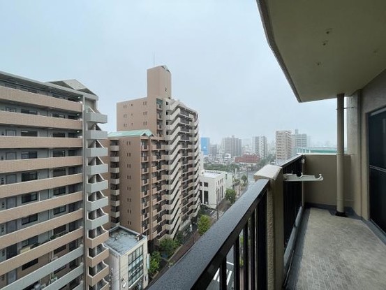 apartment 三重県四日市市沖の島町
地図を見る