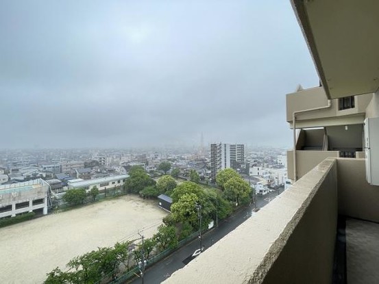 apartment 三重県四日市市沖の島町
地図を見る