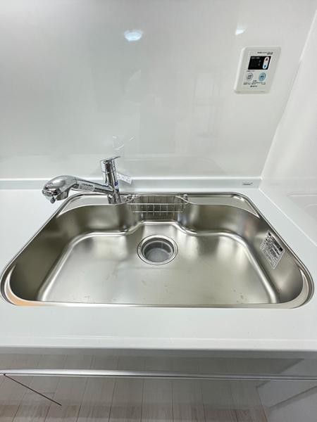 apartment 三重県四日市市沖の島町
地図を見る