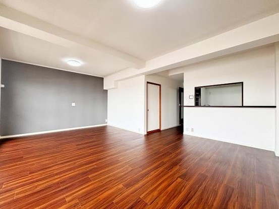 apartment 三重県四日市市西坂部町3800-1
