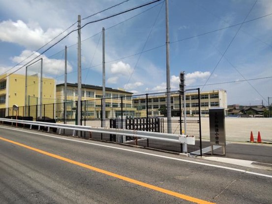 detached 三重県四日市市大矢知町
地図を見る