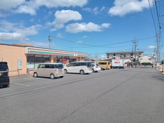 detached 三重県三重郡菰野町大羽根園呉竹町
地図を見る