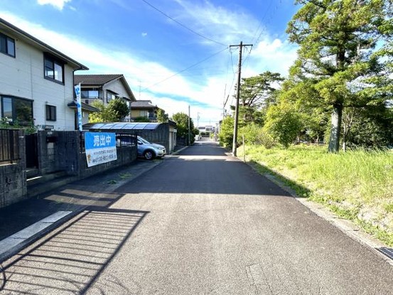 detached 三重県三重郡菰野町大羽根園呉竹町
地図を見る