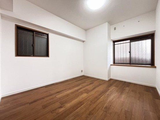 apartment 三重県四日市市西坂部町3800-1