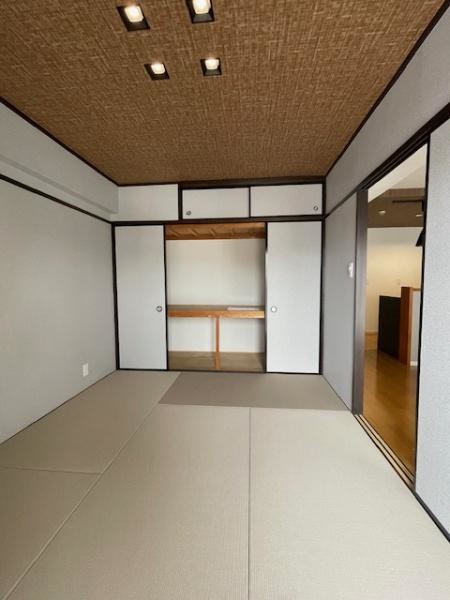 apartment 愛知県岡崎市大樹寺１丁目5番地17　null