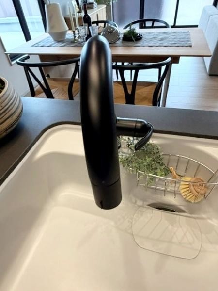 apartment 愛知県岡崎市大樹寺１丁目5番地17　null