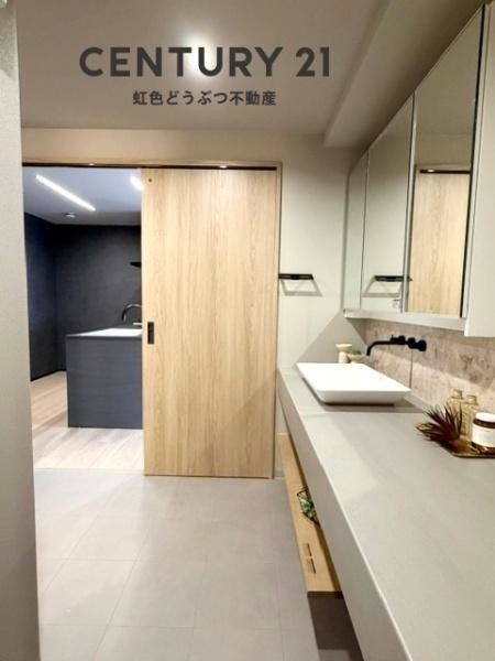 apartment 愛知県岡崎市大樹寺１丁目5番地17　null