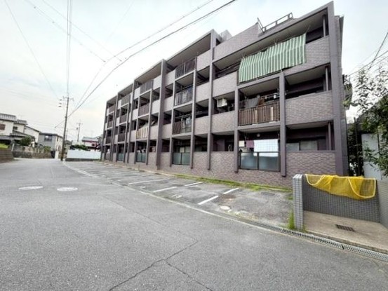 apartment 愛知県岡崎市大樹寺１丁目5番地17　null