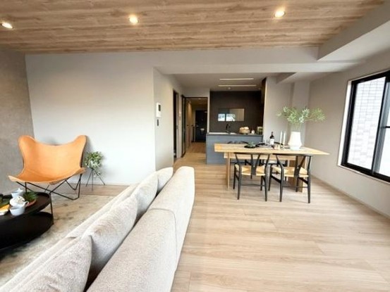 apartment 愛知県岡崎市大樹寺１丁目5番地17　null