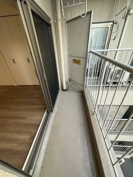 apartment 千葉県浦安市北栄１丁目
地図を見る