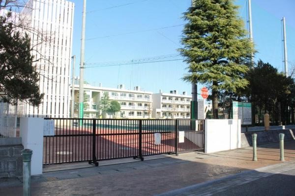 apartment 千葉県浦安市北栄１丁目
地図を見る