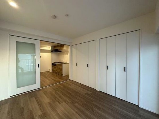 apartment 千葉県浦安市北栄１丁目
地図を見る