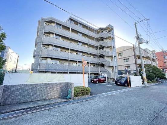 apartment 兵庫県尼崎市南塚口町５丁目
地図を見る