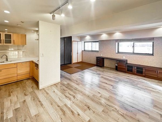 apartment 大阪府大阪市北区天神橋３丁目11-13