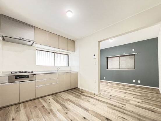 detached 大阪府吹田市春日１丁目
地図を見る