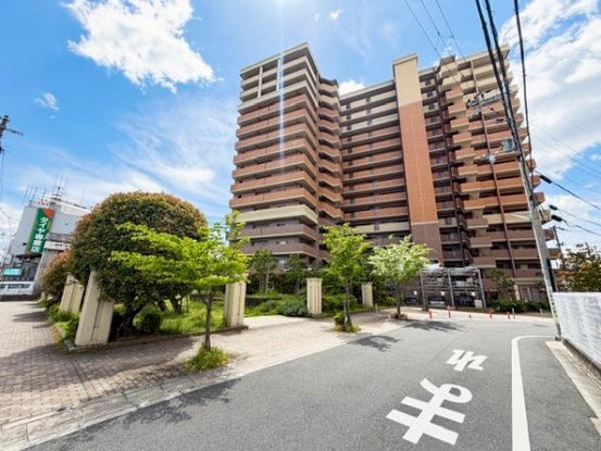 apartment 大阪府大阪市北区松ケ枝町6-11