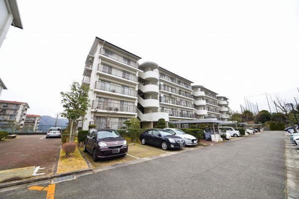 apartment 大阪府池田市伏尾台２丁目
地図を見る