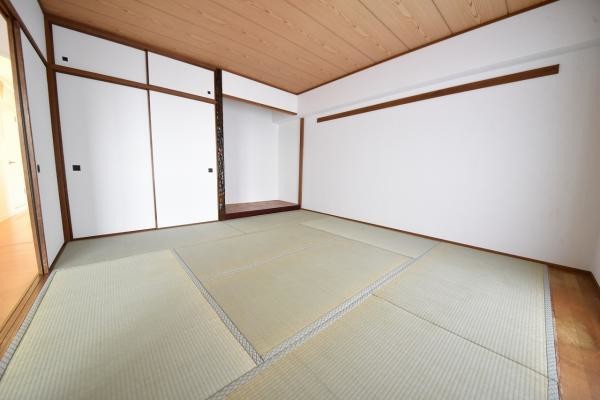 apartment 大阪府池田市伏尾台２丁目
地図を見る