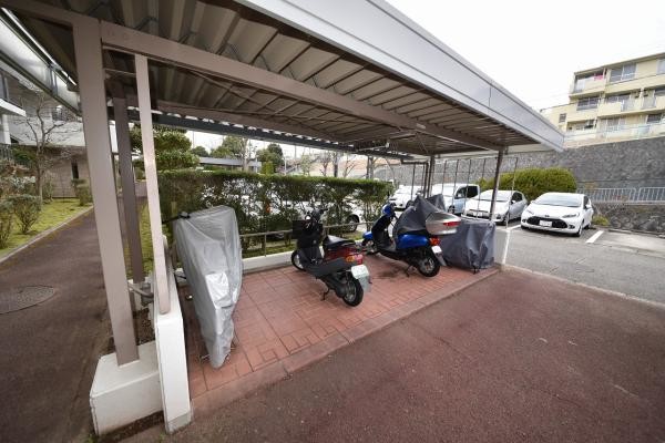apartment 大阪府池田市伏尾台２丁目
地図を見る